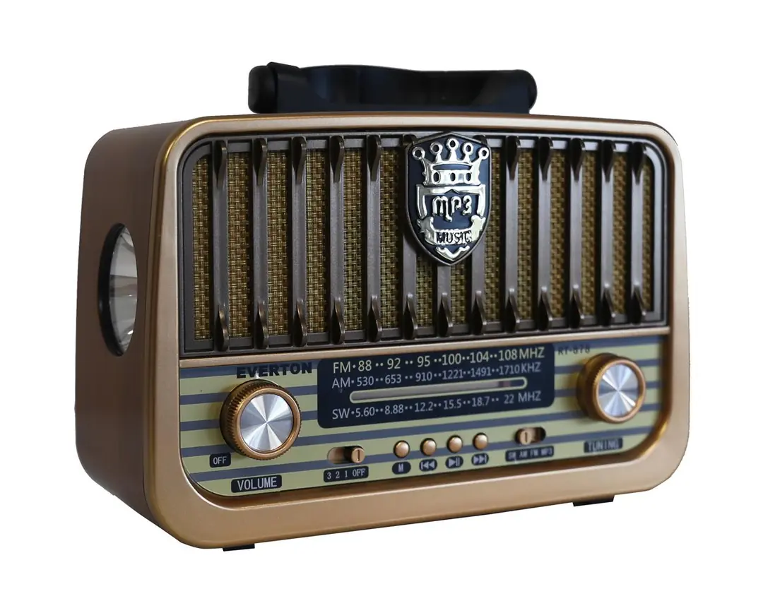 Everton Rt-878 Bluetooth (El Feneri) Fm-Usb-Tf-Aux Şarjlı Nostaljik Radyo 1