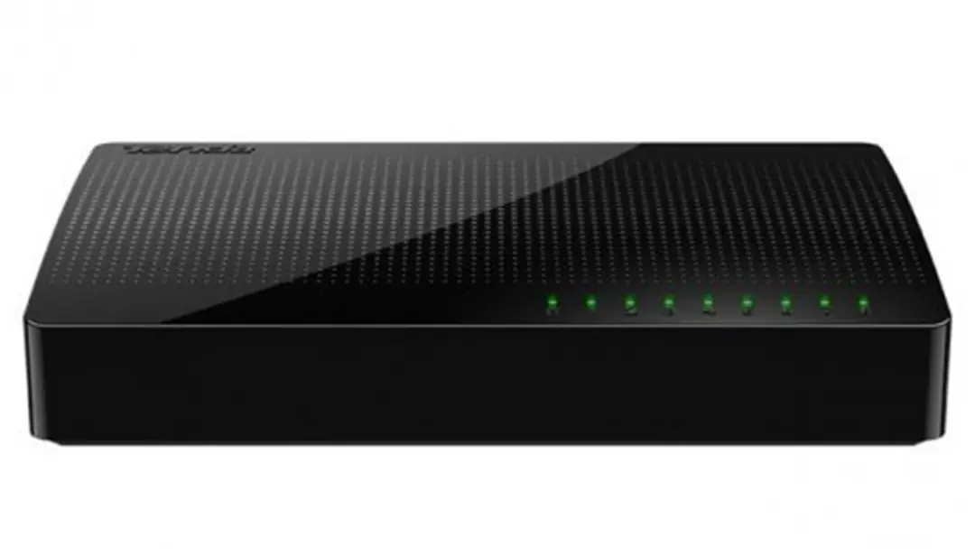 Tenda SG108 8 Port 10-100-1000 Mbps Switch Plastik Kasa 1