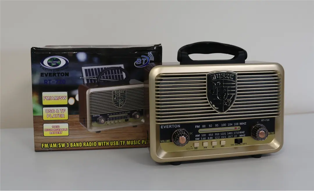 Everton RT-720 Bluetooth-USB-SD-FM Nostaljik Radyo 1