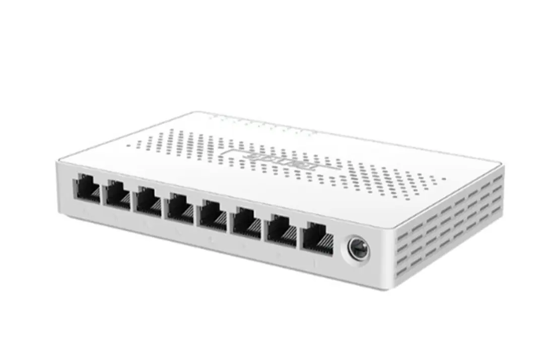 Tenda SM108 8 Port 2.5G Switch Plastik Kasa 1